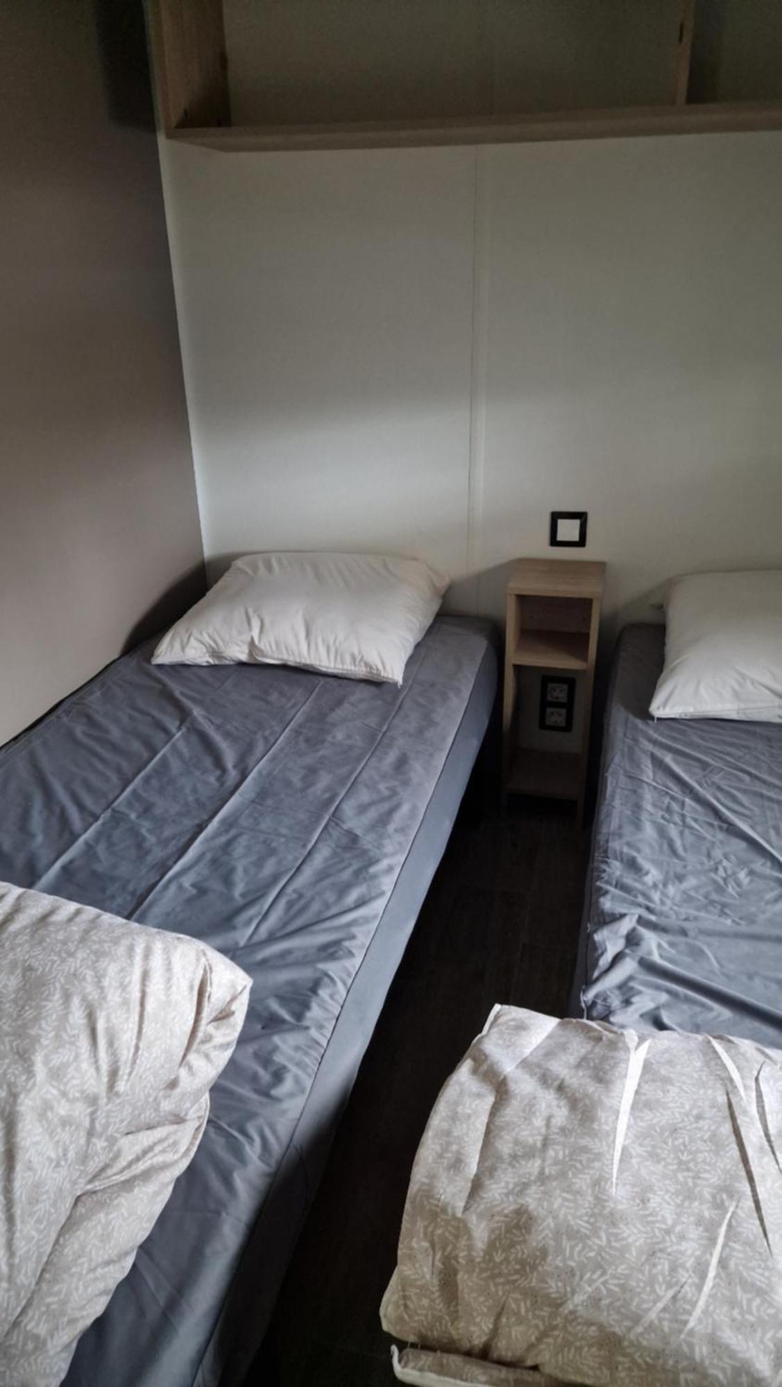 Mobilhome Clim Tele La Falaise 4 Etoiles Narbonne Ngoại thất bức ảnh